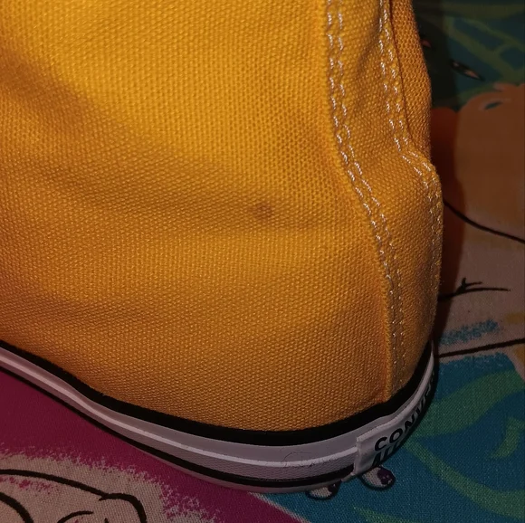 Converse All Star Yellow Chuck Taylor Shoes Sneakers - Picture 6 of 7